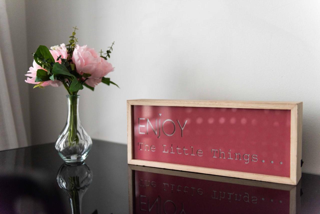 Sweet Home Paris Apartment Екстериор снимка
